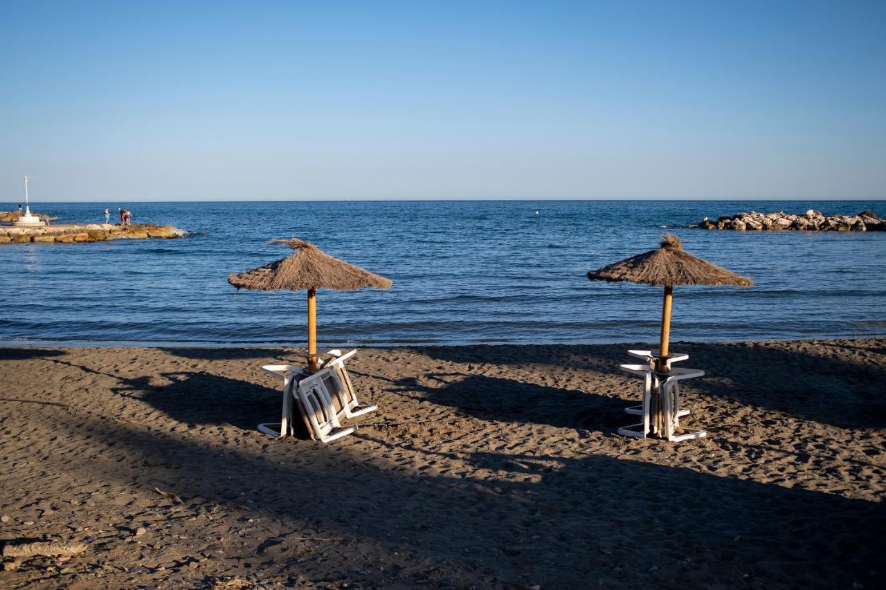 Apartamento Deluxe Con Piscina, Terraza & Parking Málaga Kültér fotó