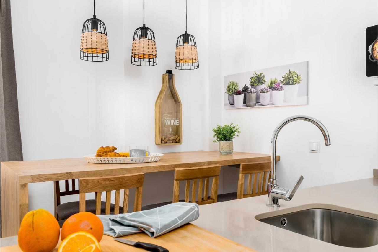 Apartamento Deluxe Con Piscina, Terraza & Parking Málaga Kültér fotó